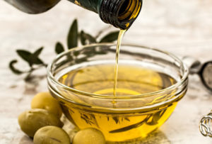 olive-oil-968657_960_720